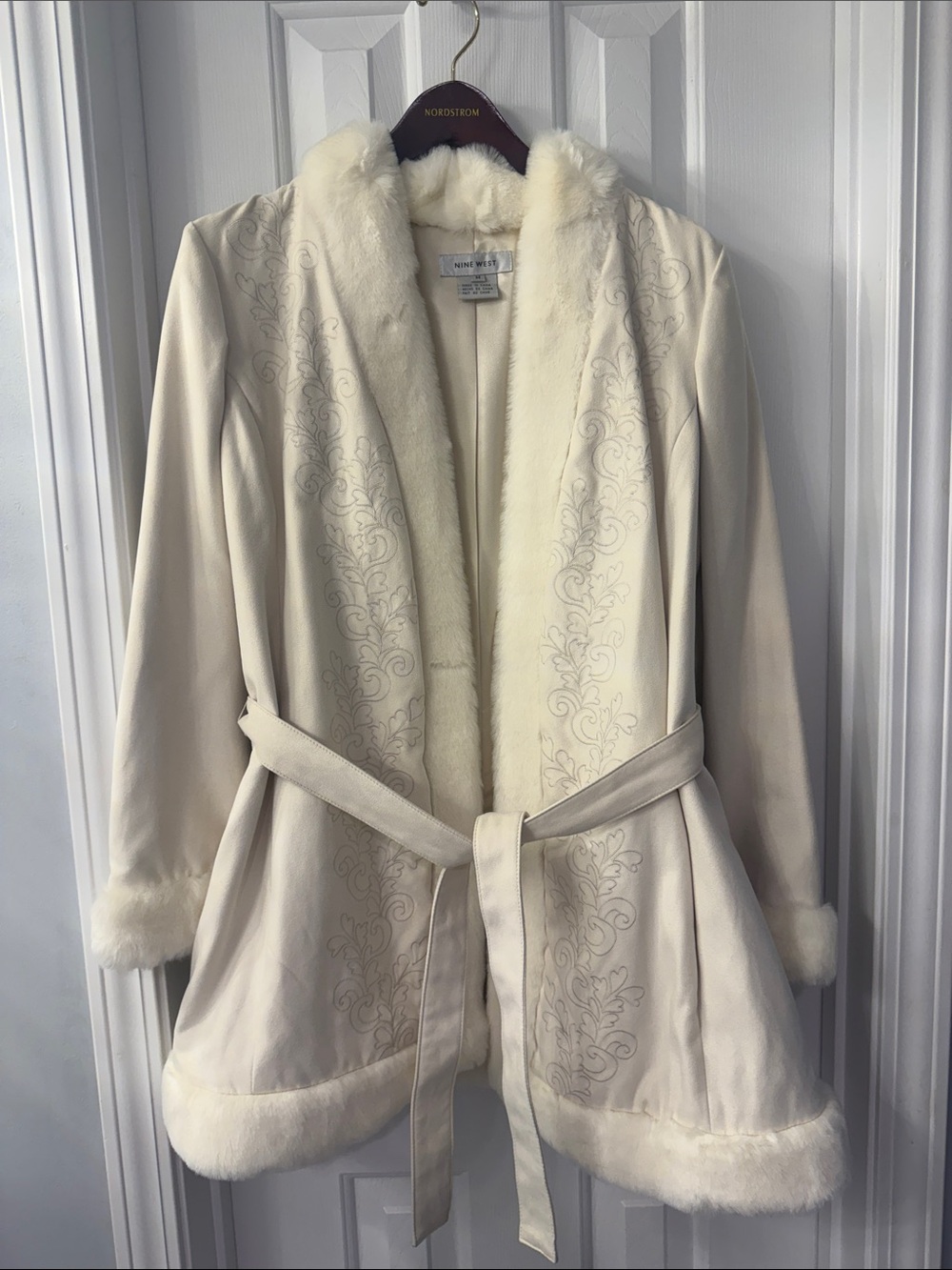 Nine West Cream Jacket with Faux-Fur Trim